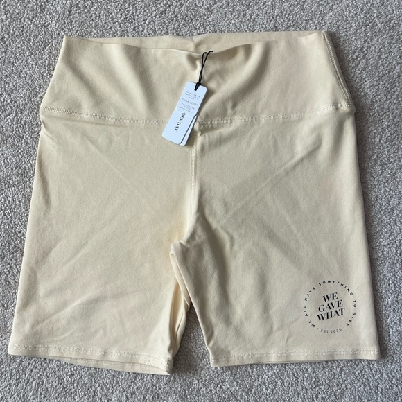 0307 - WEWOREWHAT We Gave What Biker Shorts Butter Yellow M/L - Picture 1 of 4